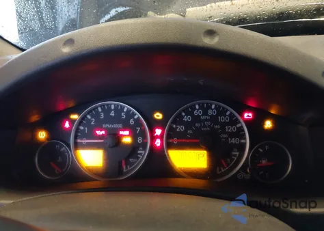 2012 Nissan Pathfinder Sv z USA, uszkodzony, nr VIN 5N1AR1NB0CC619447